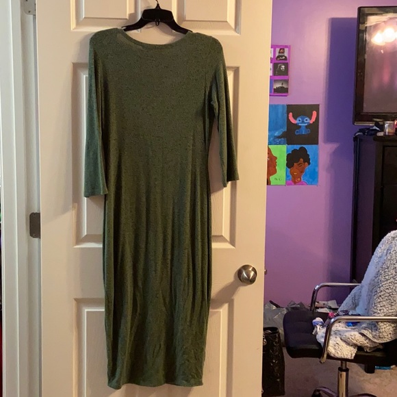 Dress - Picture 2 of 2